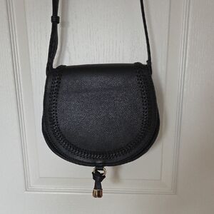 Elegant Black Crossbody Bag